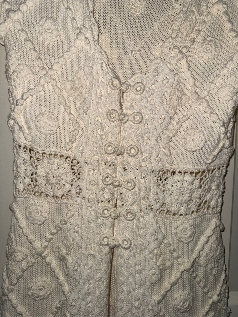 Cream Crochet Knit sweater - Picture 6 of 8